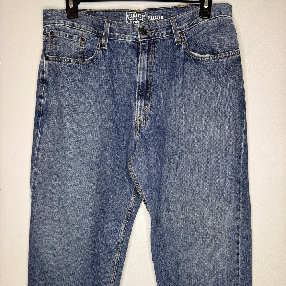 Levi Signature Strauss Relaxed Fit Blue Men's Jeans Size 38x32